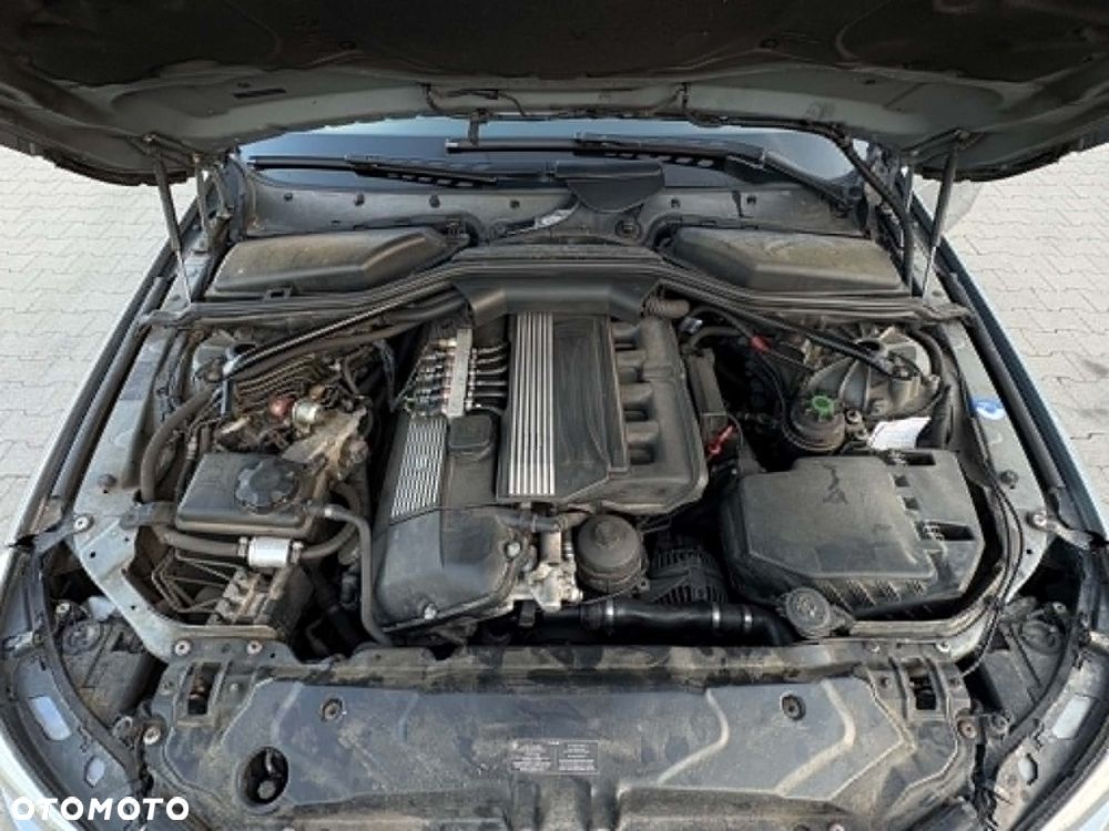 BMW Seria 5 - 10