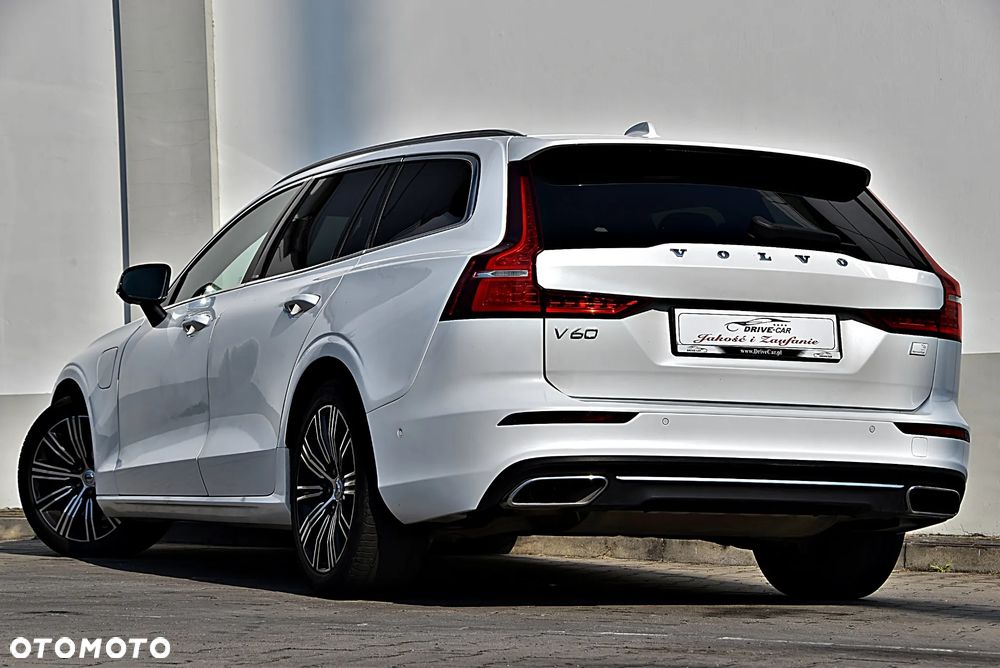Volvo V60 T6 AWD Recharge Geartronic Inscription Expression - 3