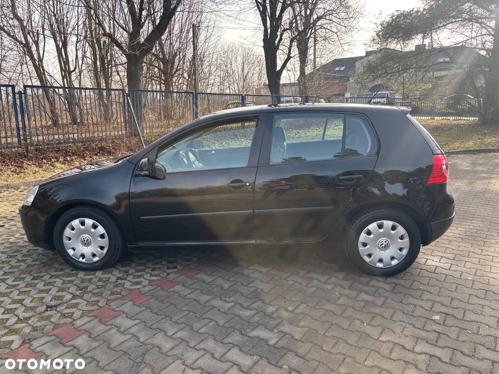 Volkswagen Golf - 3