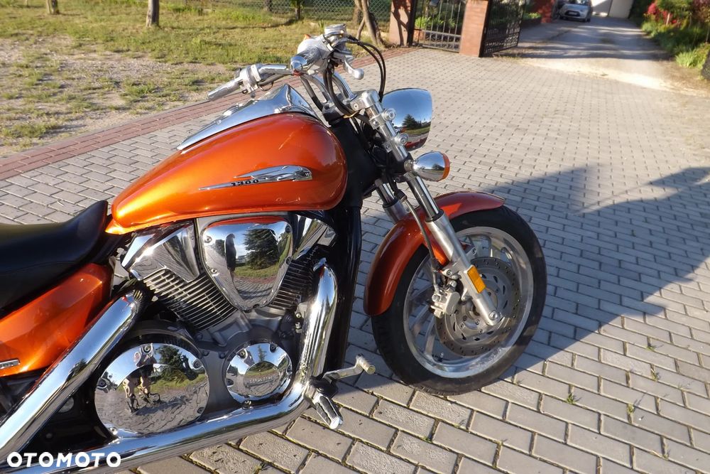 Honda VTX - 13