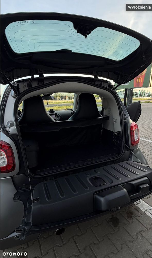 Smart Fortwo turbo BRABUS - 13