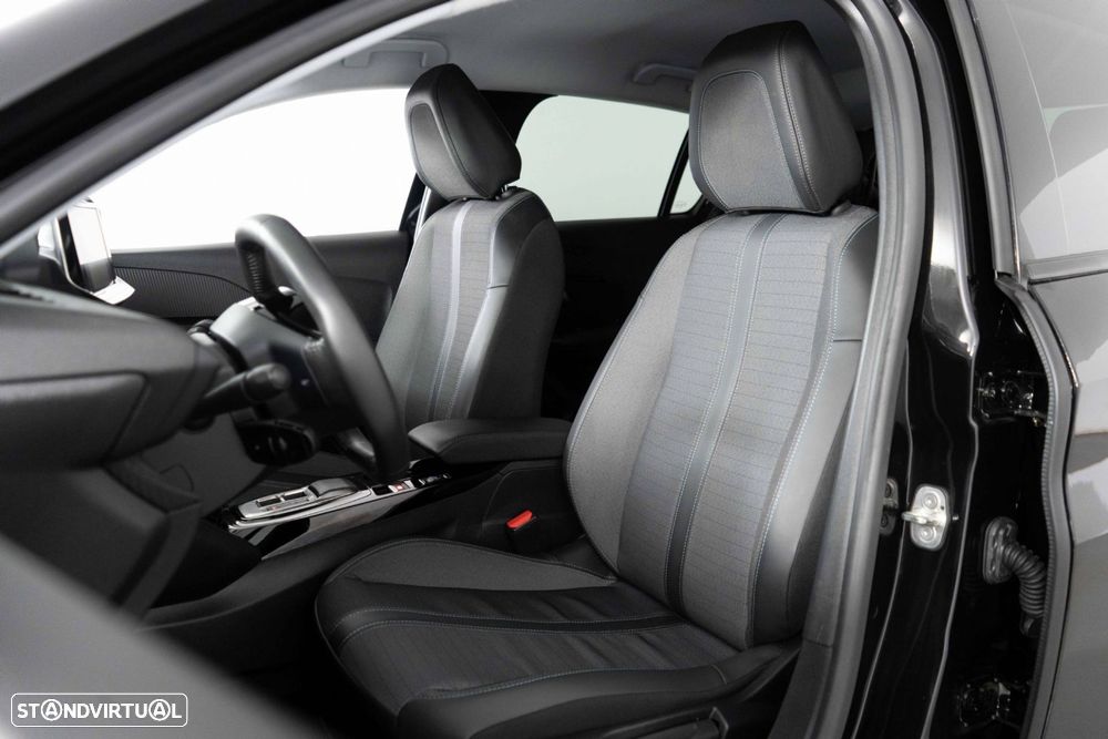 Peugeot e-208 50 kWh Allure - 8