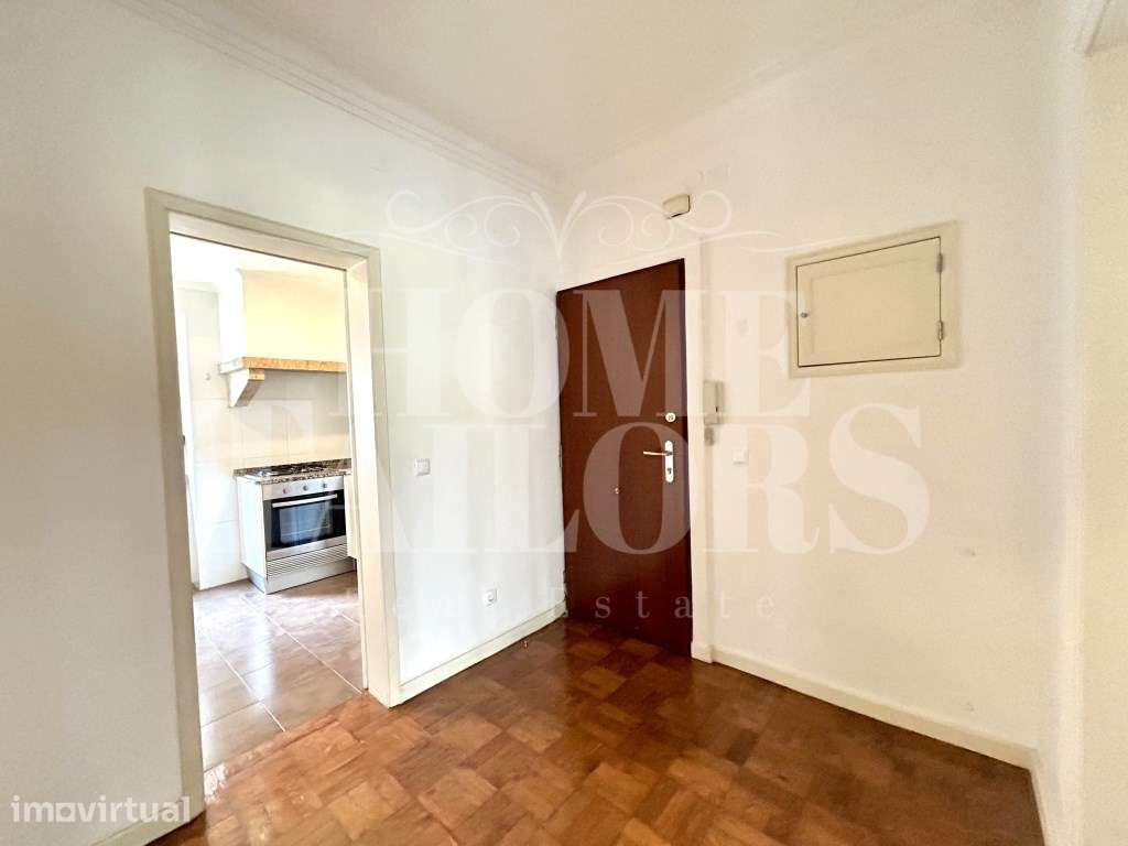 Apartamento T1 para arrendamento - Campo de Ourique - Grande imagem: 2/15