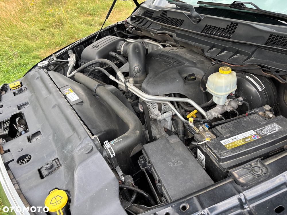 Dodge RAM 1500 5.7 4x4 - 31