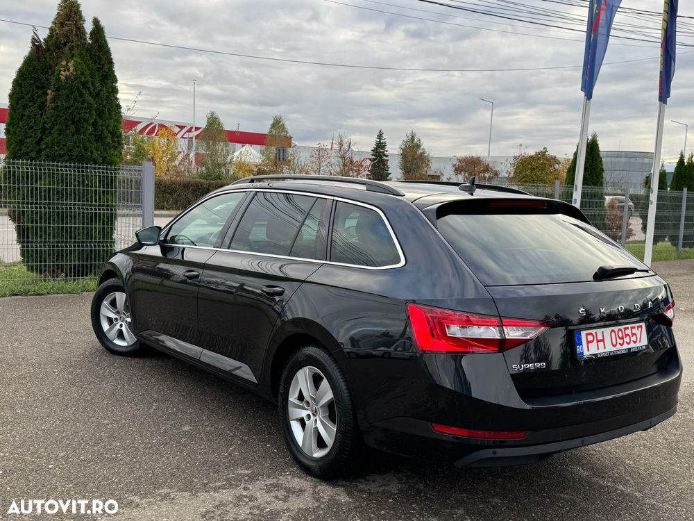 Skoda Superb 2.0 TDI DSG Active - 4