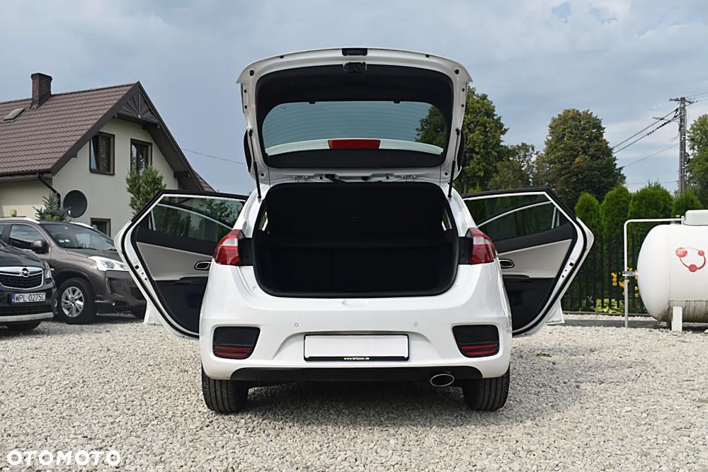 Kia Ceed 1.6 CRDi XL - 15