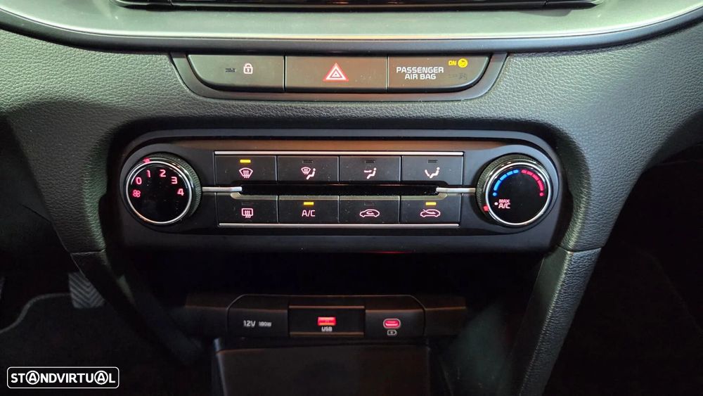 Kia XCeed 1.0 T-GDI Dynamic+ - 36