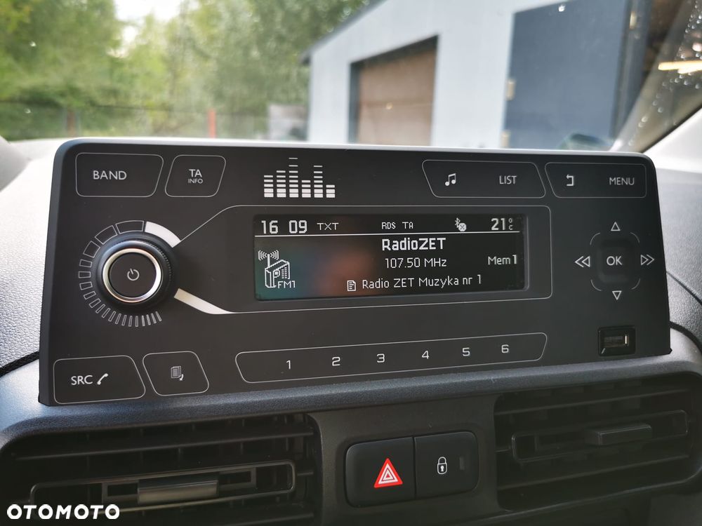 Peugeot Partner - 21