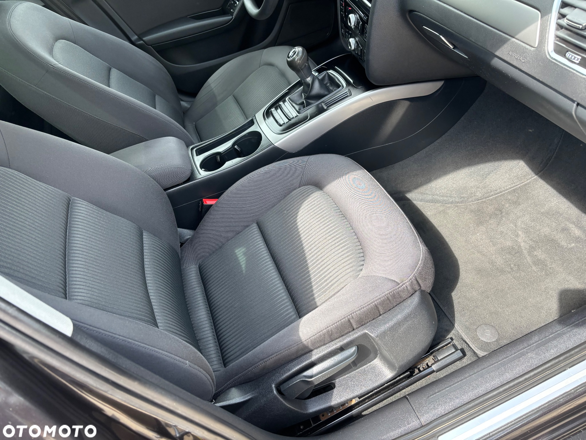 Audi A4 2.0 TDI DPF S line Sportpaket - 21