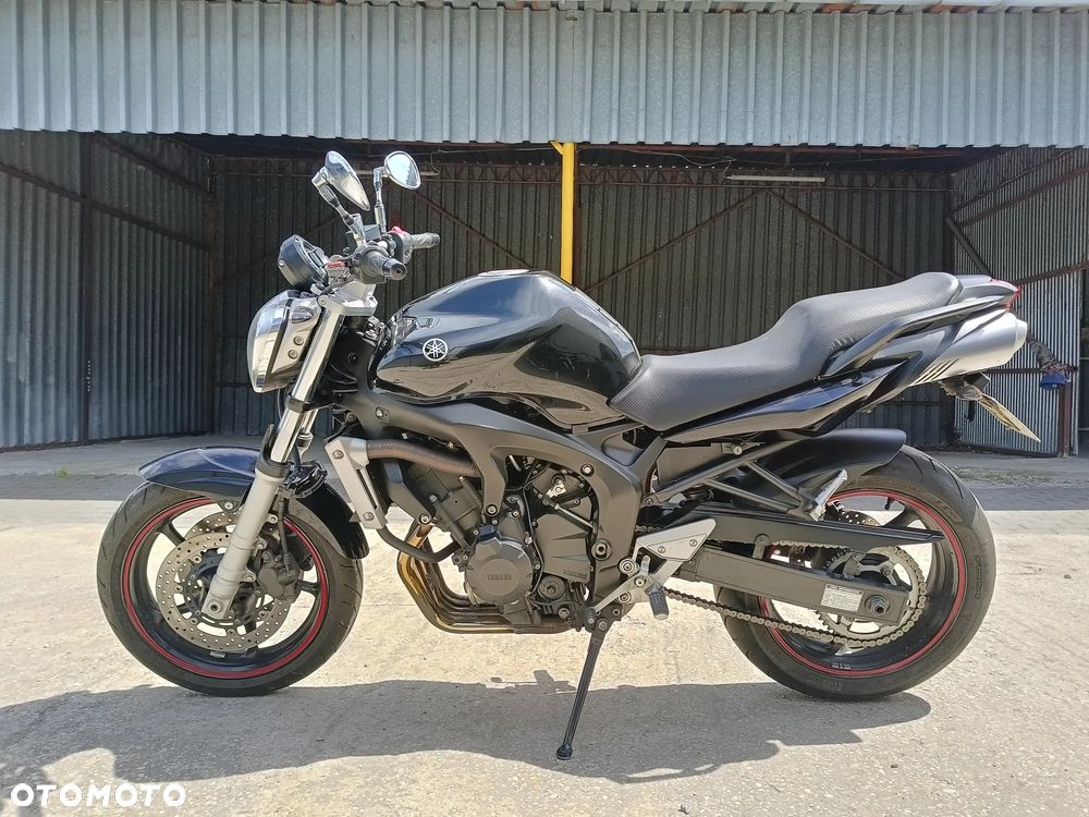 Yamaha FZ6 - 2