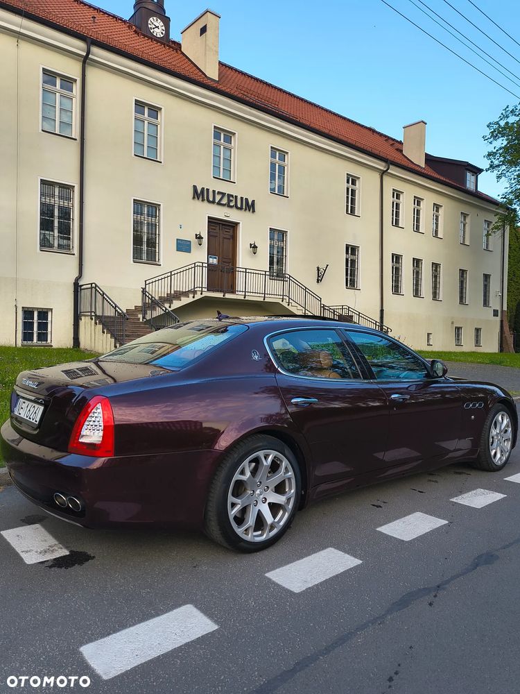 Maserati Quattroporte - 4