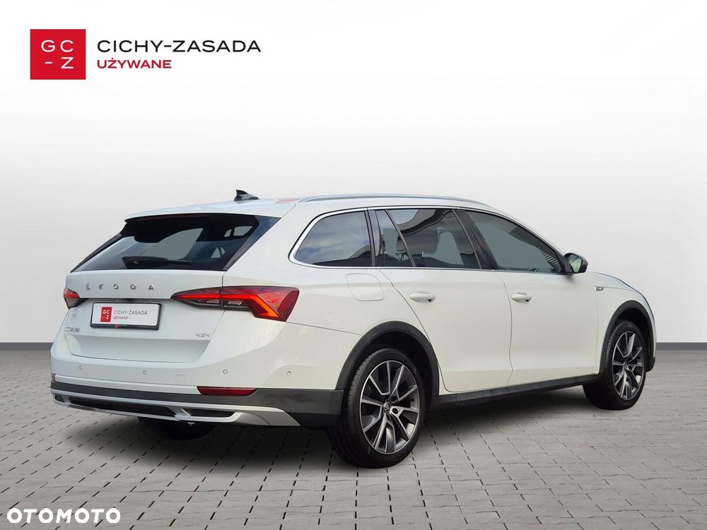 Skoda Octavia 2.0 TDI 4x4 Scout DSG - 5