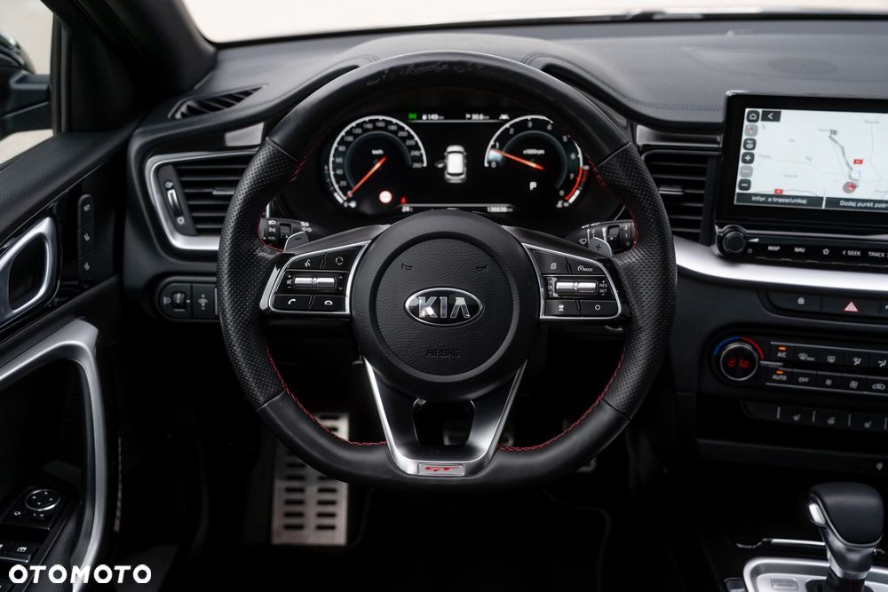 Kia ProCeed 1.6 T-GDI GT DCT - 18