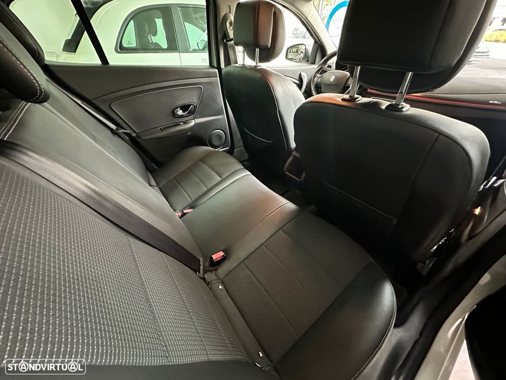 Renault Mégane 1.5 dCi GT Line EDC - 14