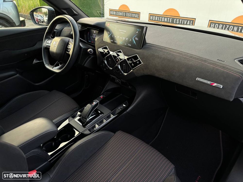 DS DS3 Crossback E-TENSE PERFORMANCE LINE + - 9