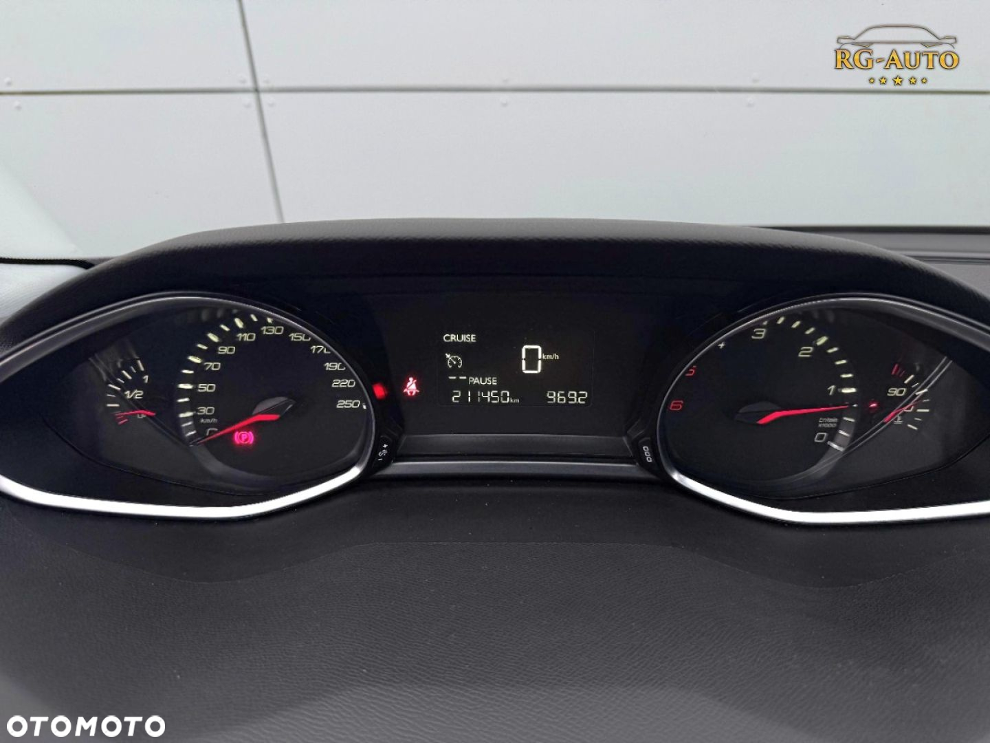 Peugeot 308 - 35