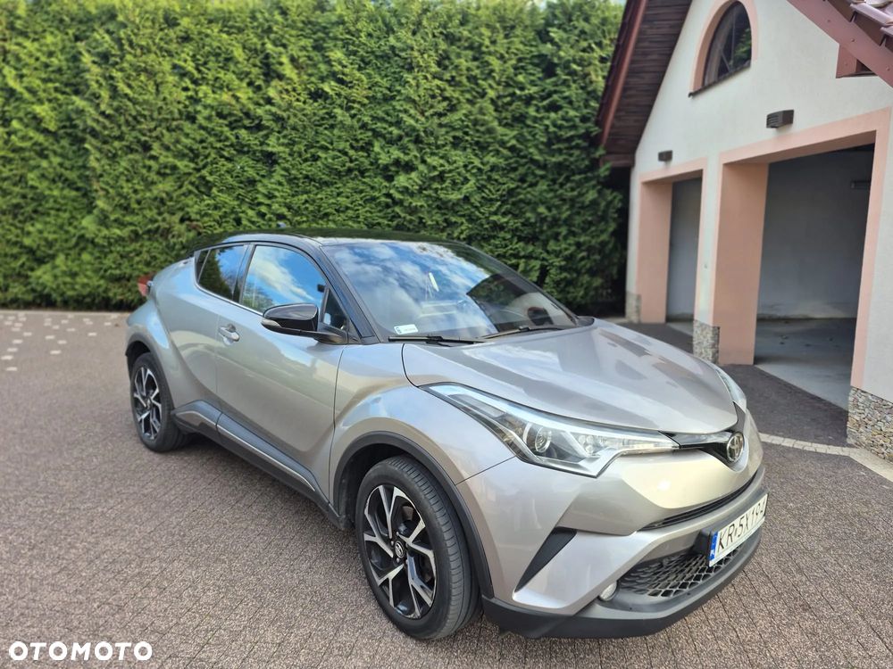 Toyota C-HR 1.2 T Dynamic - 2