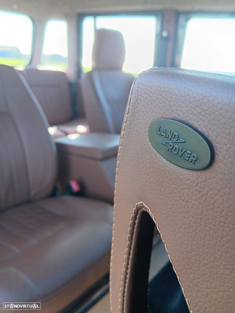 Land Rover Defender - 23