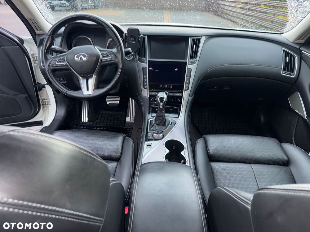 Infiniti Q50 2.0t Sport - 13