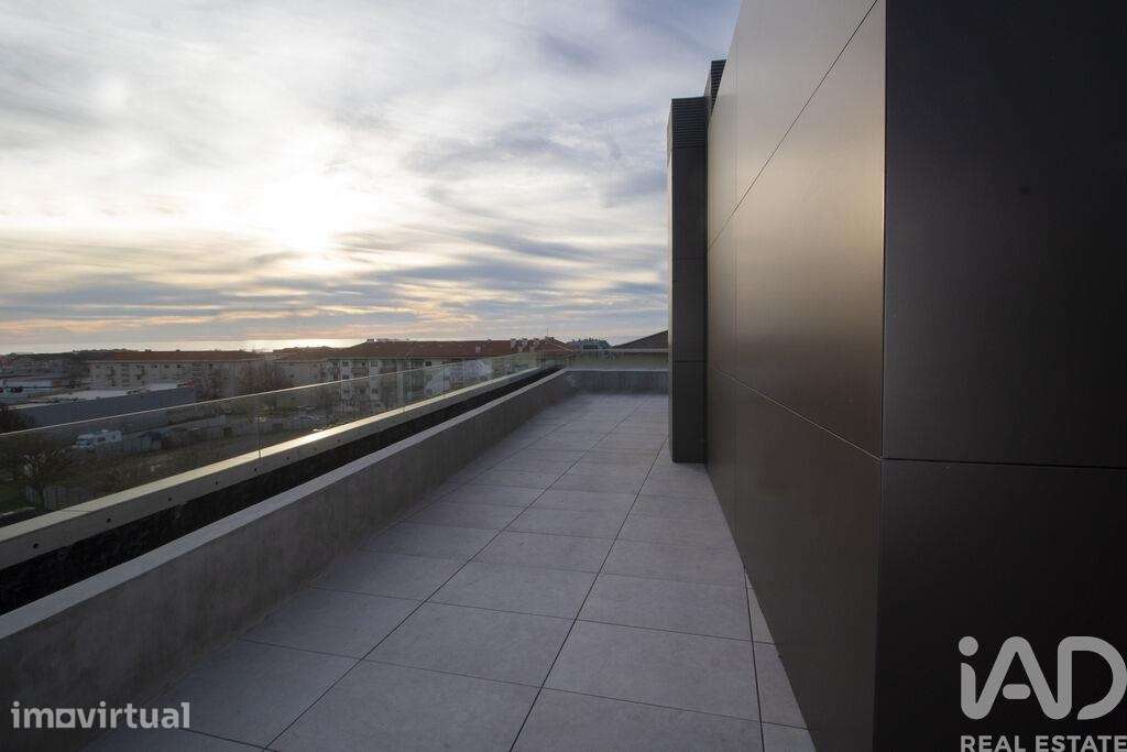 Apartamento T3 em Espinho de 125,00 m2 - Grande imagem: 2/28