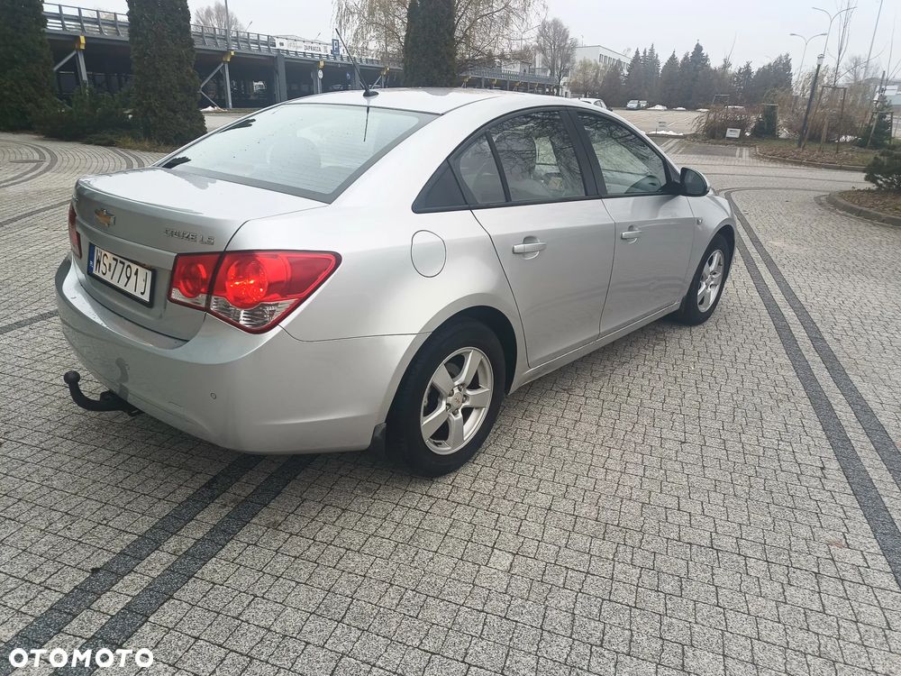 Chevrolet Cruze - 6