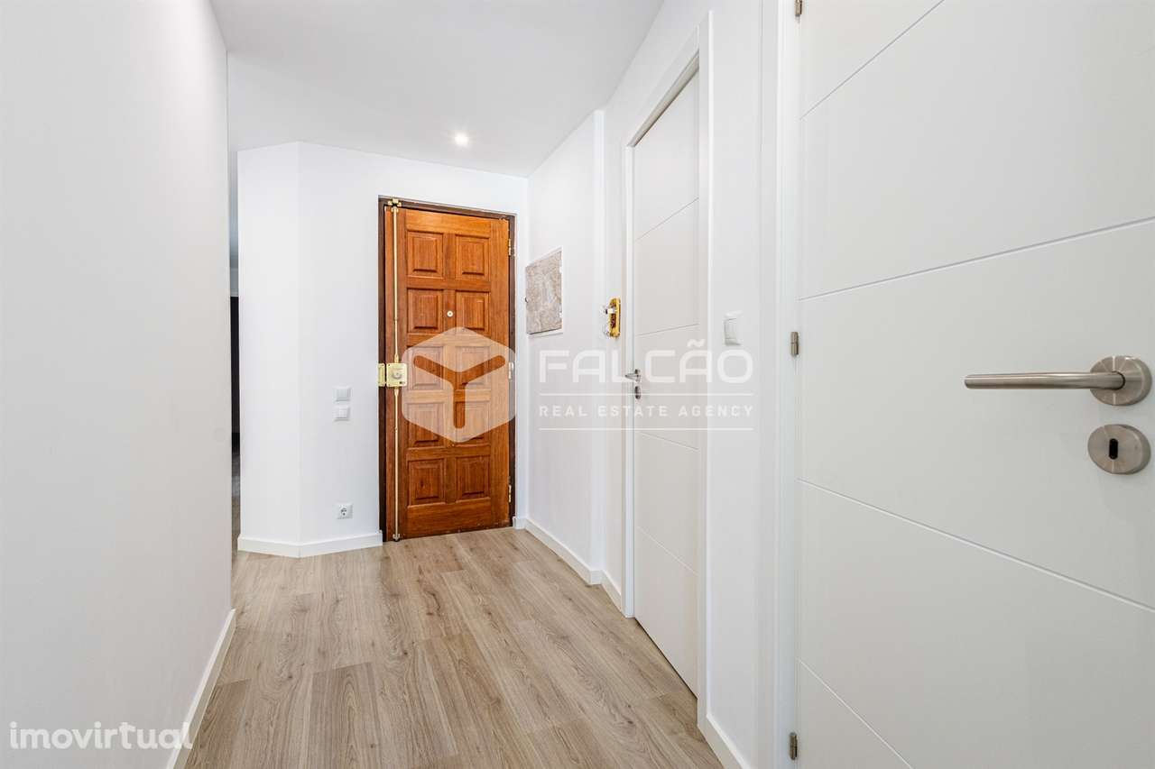 Apartamento T2 Venda em Santarém (Marvila), Santa Iria da Ribeira de S - Grande imagem: 2/32