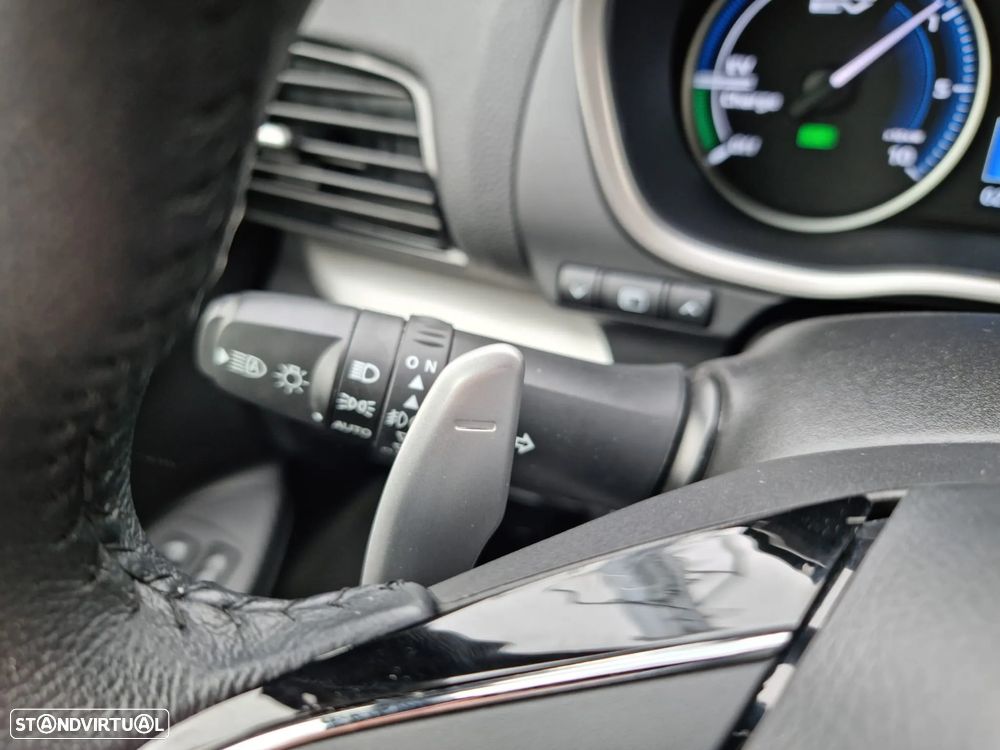 Mitsubishi Eclipse Cross 2.4 PHEV eMotion - 31