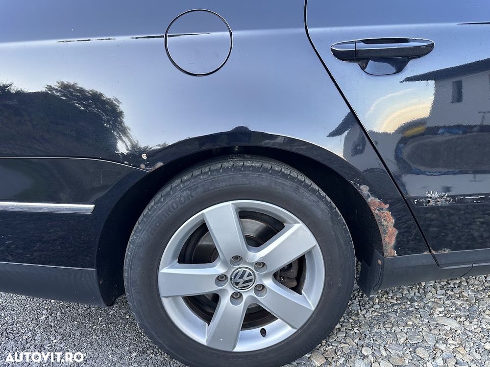 Volkswagen Passat 2.0 TDI DPF Comfortline - 14