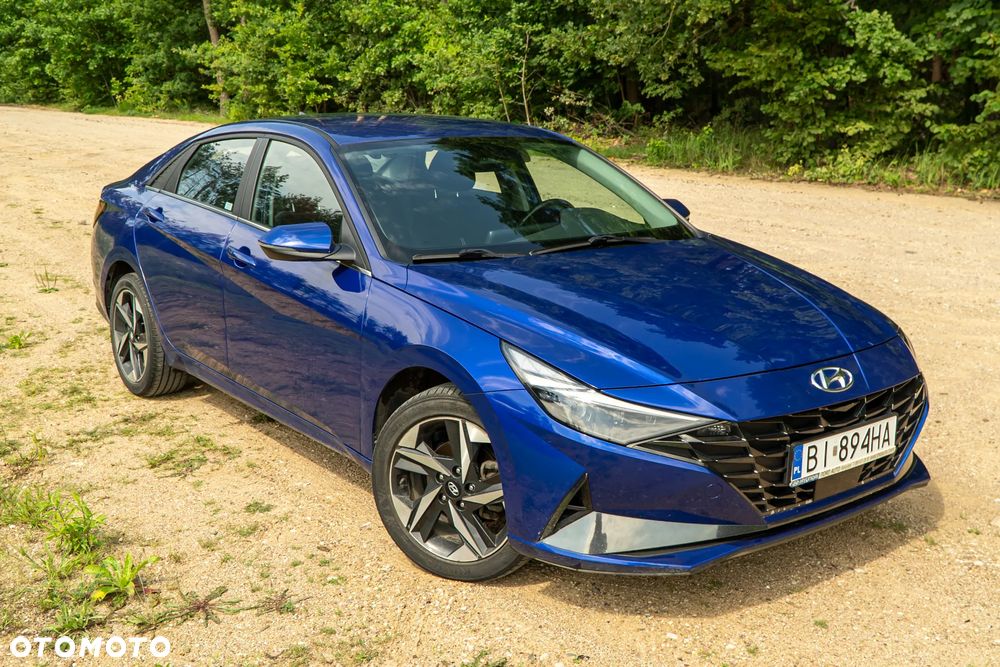Hyundai Elantra 1.6 Executive - 3