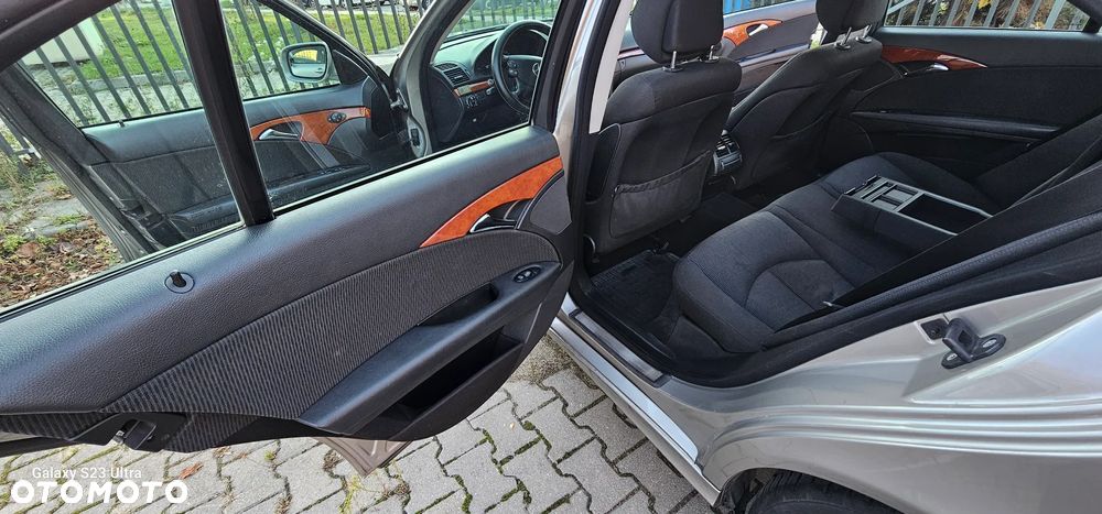 Mercedes-Benz Klasa E - 18