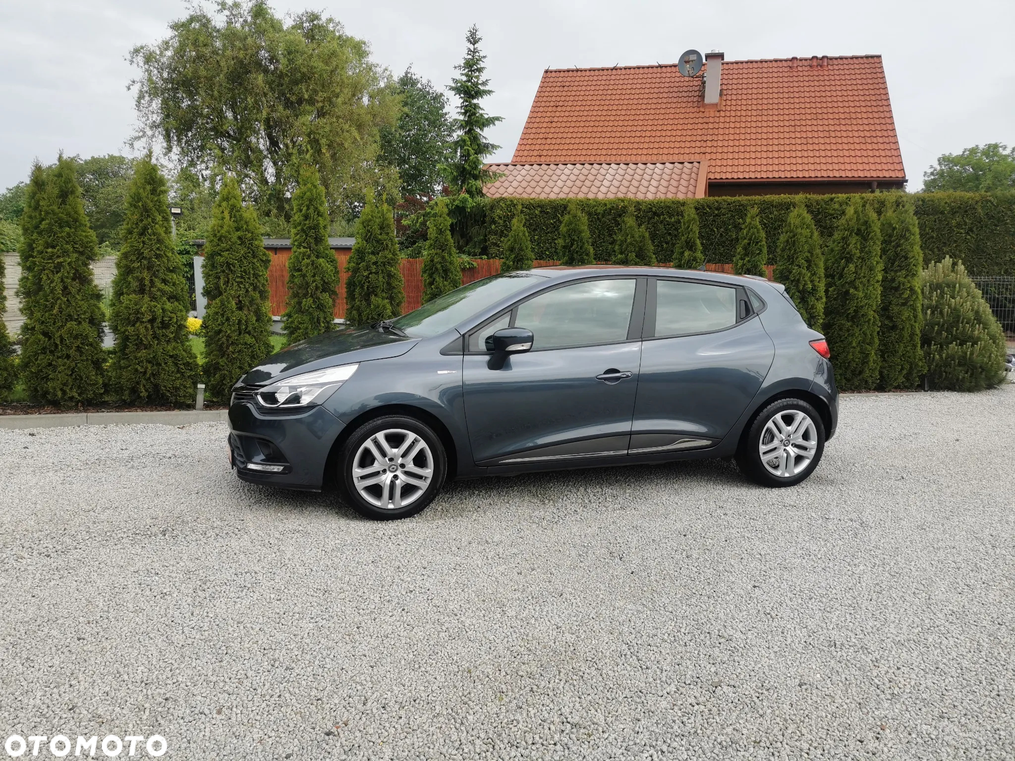 Renault Clio 0.9 Energy TCe Limited 2018 - 29
