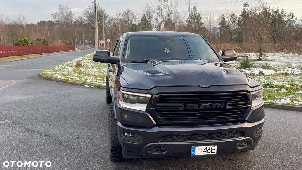 RAM 1500 Crew Cab Longbed Laramie - 2