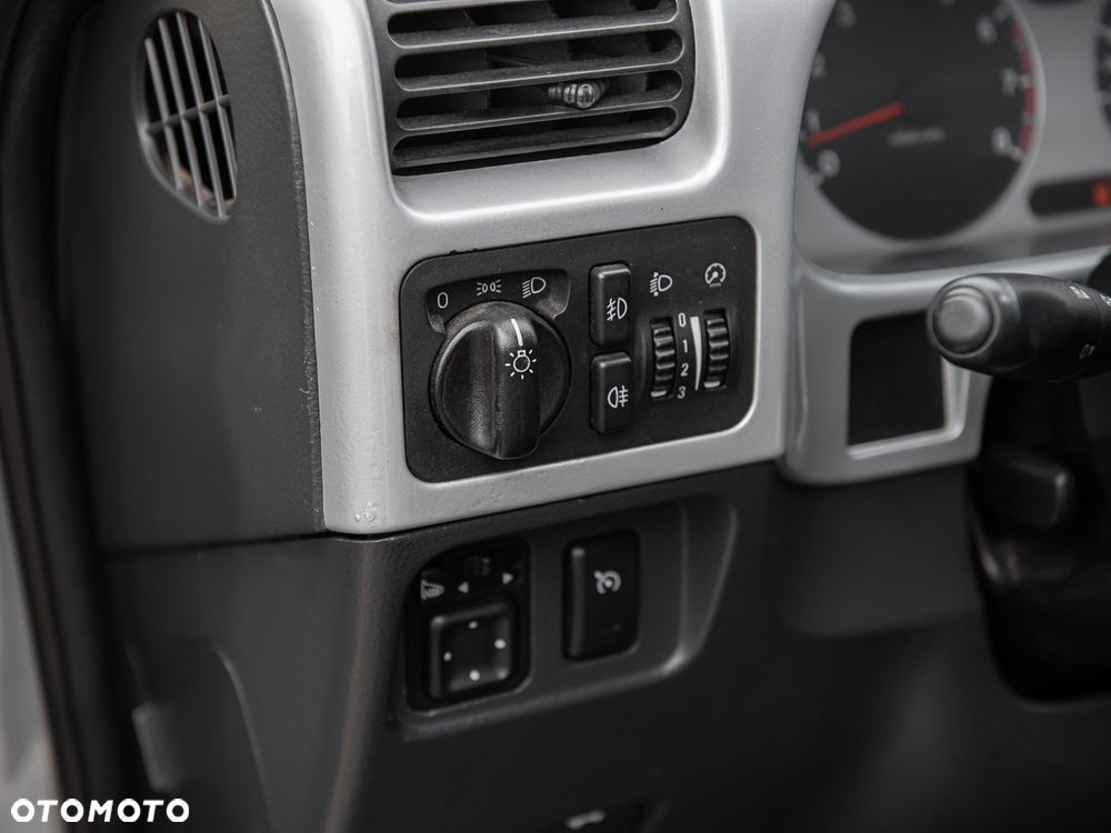 Opel Frontera - 22