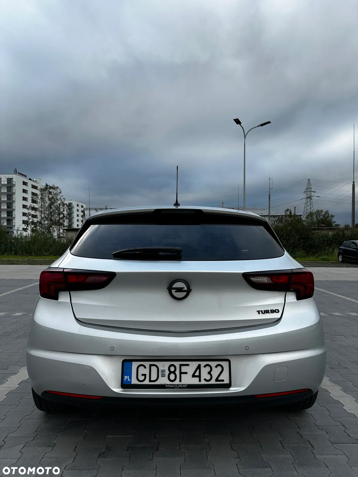 Opel Astra V 1.4 T Elite S&S - 11