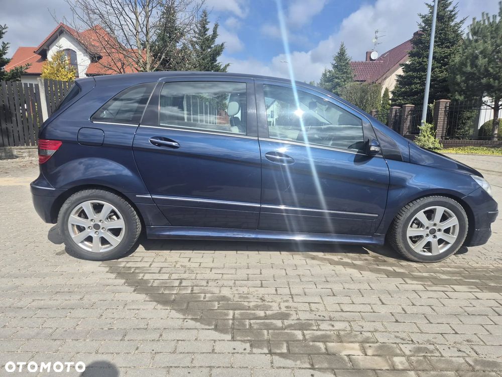 Mercedes-Benz Klasa B ver-200-cdi-blueefficiency-7g--dct - 6