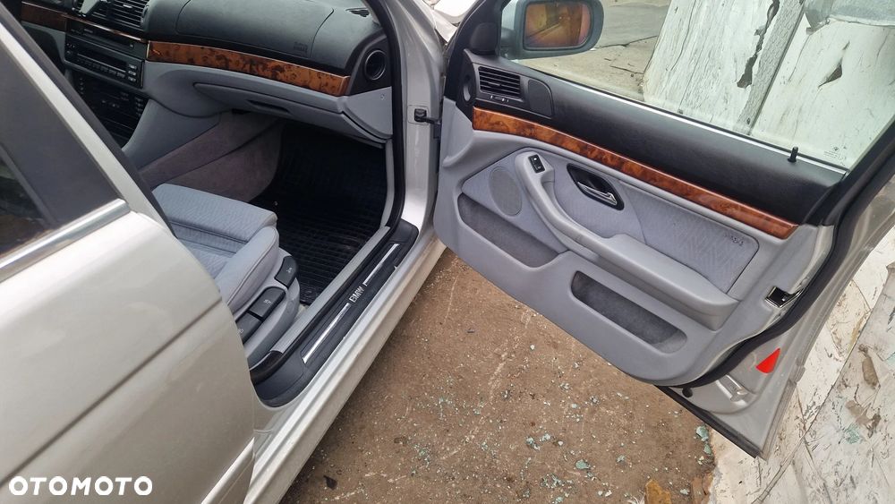 BMW E39 TOURING  KOMBI LIFT  FOTELE KANAPA BOCZKI KOMPLETNE WNĘTRZE - 10