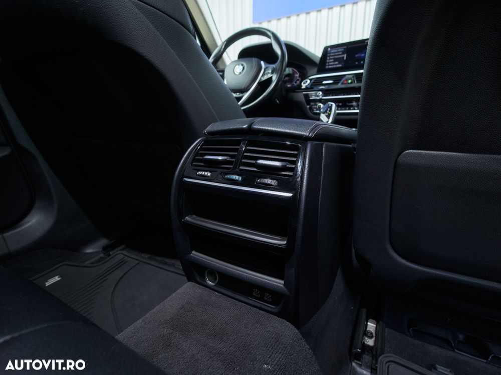 BMW Seria 5 - 15
