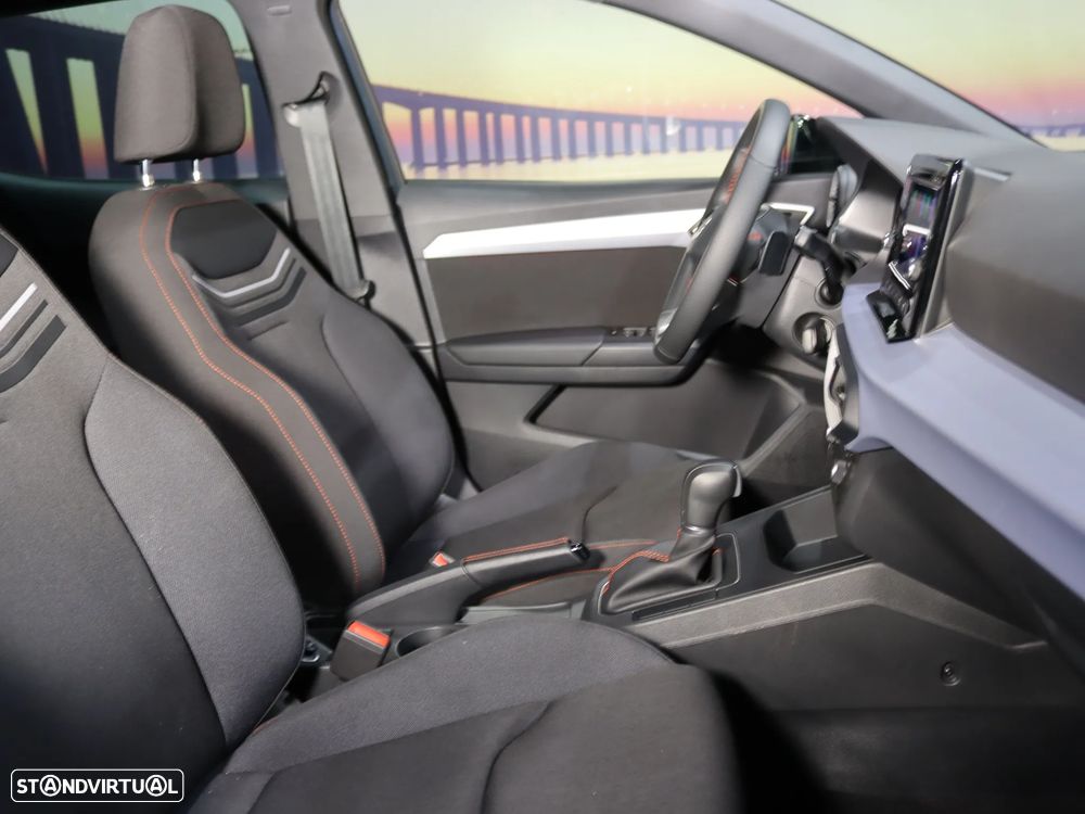 SEAT Ibiza 1.0 TSI FR DSG - 18