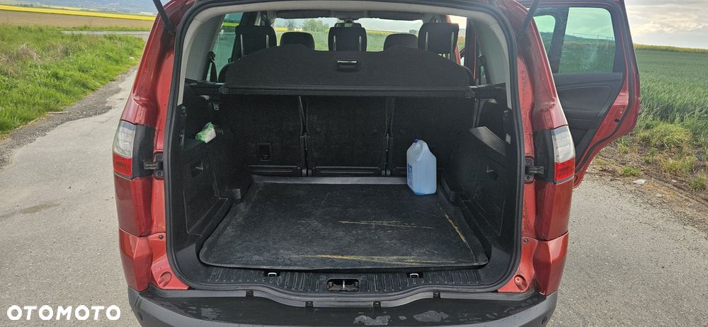 Ford S-Max - 6
