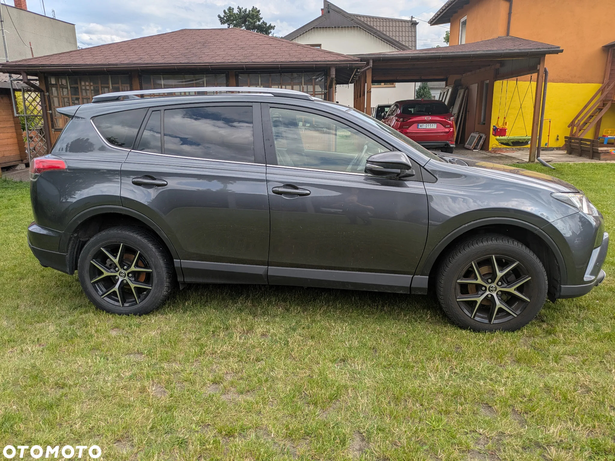Toyota RAV4 - 16