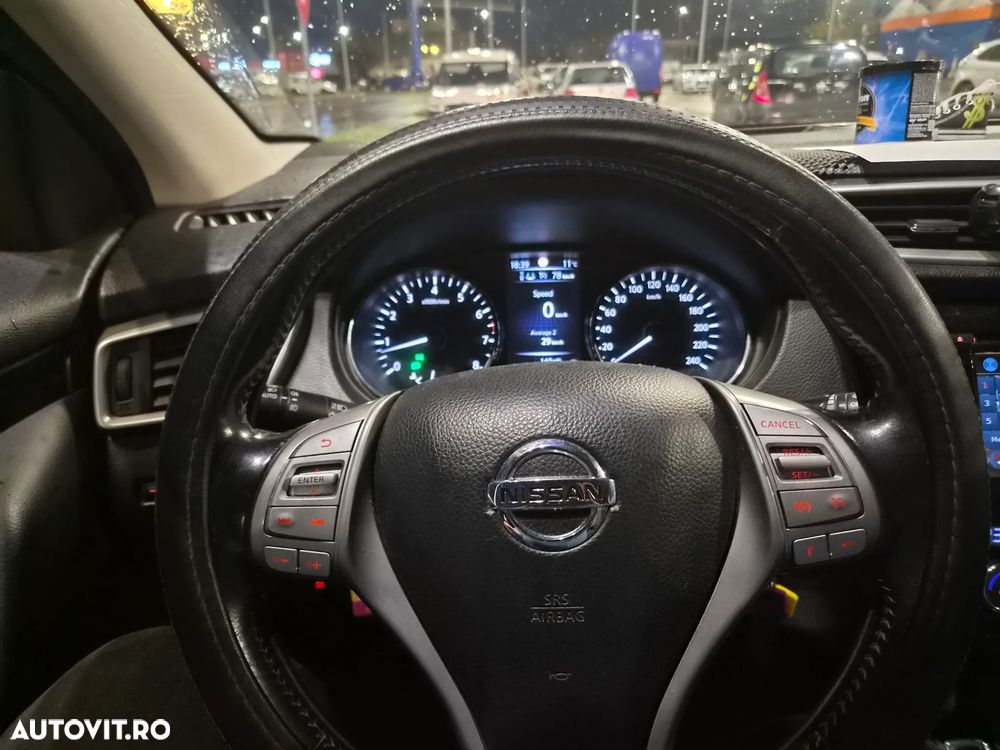 Nissan Qashqai - 8