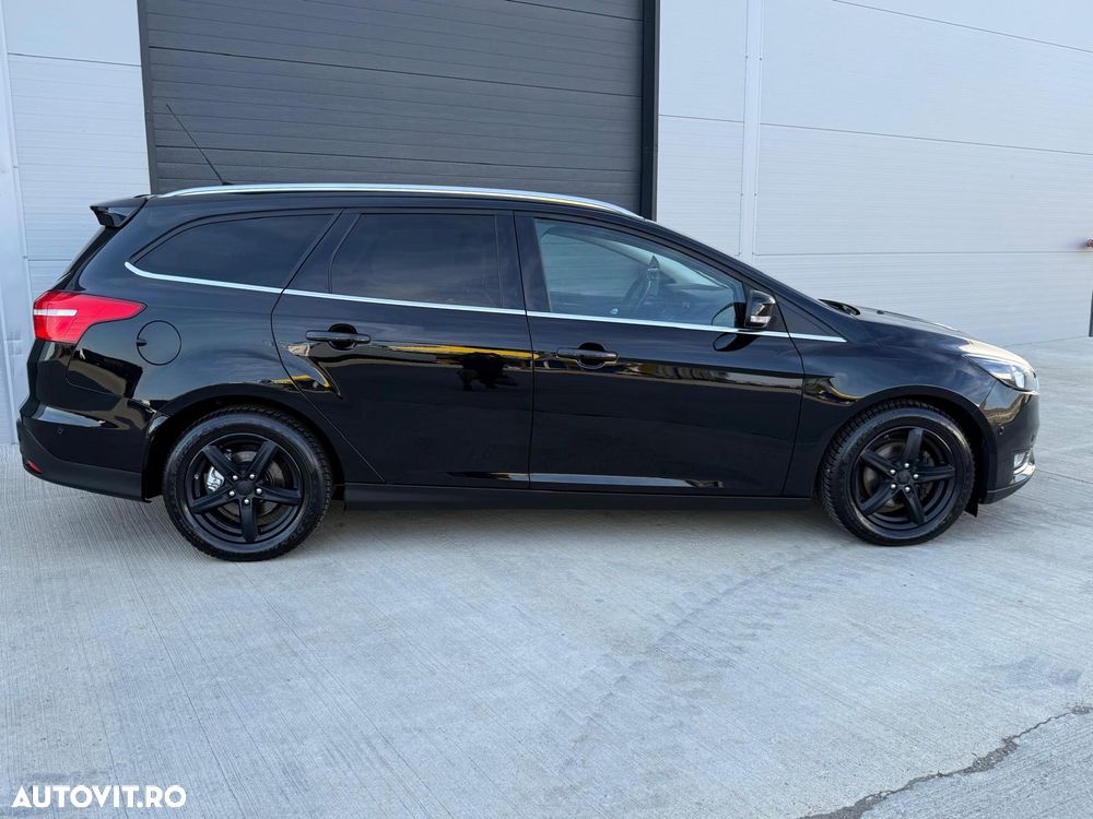 Ford Focus - 14