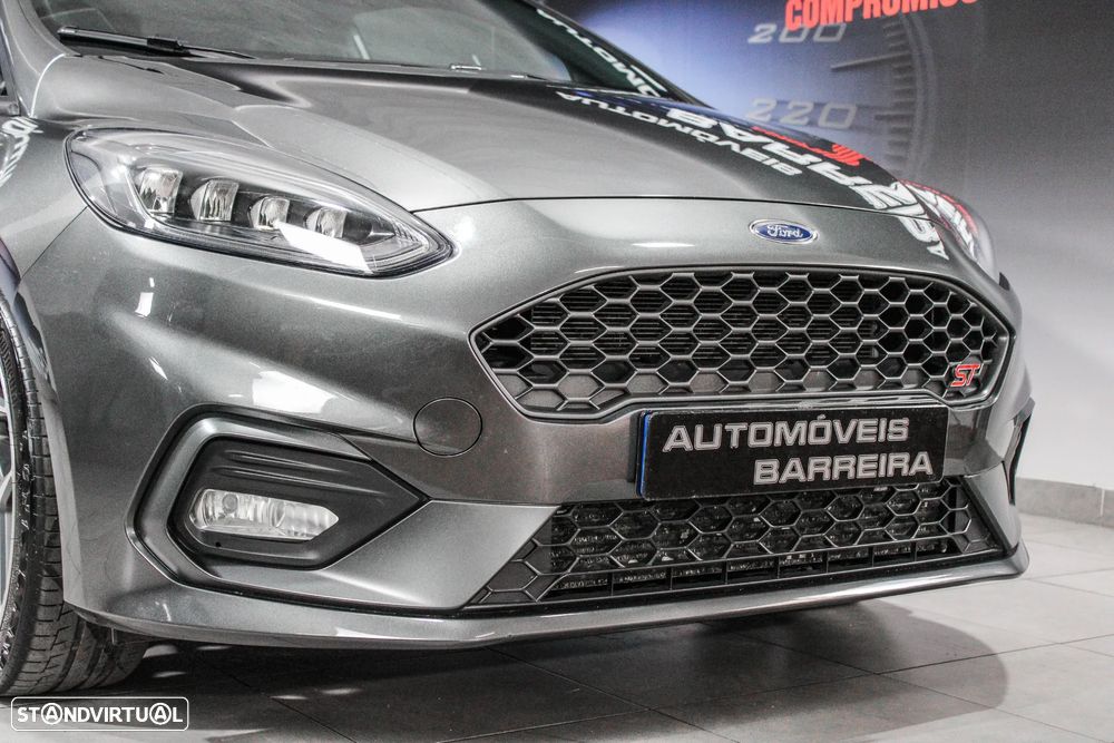 Ford Fiesta 1.5 EcoBoost S&S ST X - 30