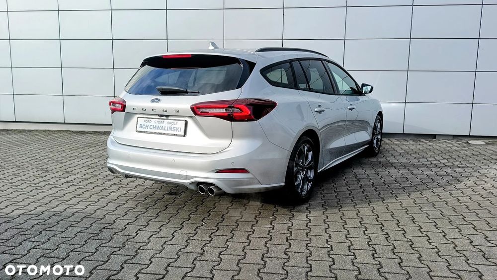 Ford Focus 1.0 EcoBoost ST-Line X - 5