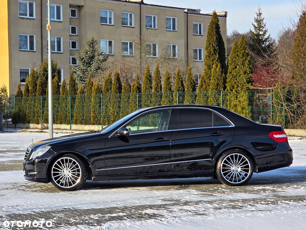Mercedes-Benz Klasa E 200 CGI BlueEFFICIENCY 7G-TRONIC Avantgarde - 8