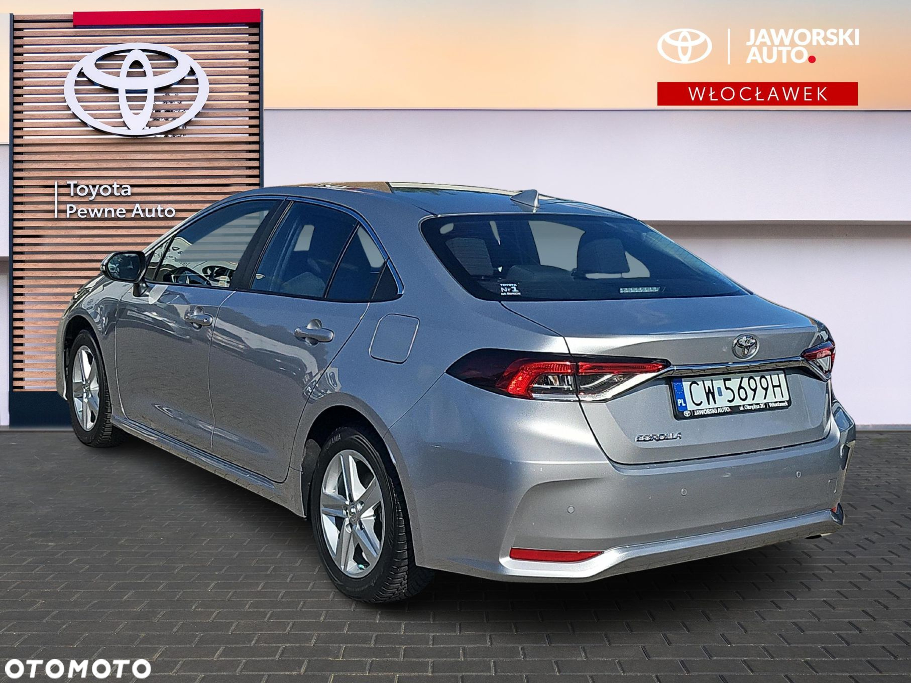 Toyota Corolla - 3