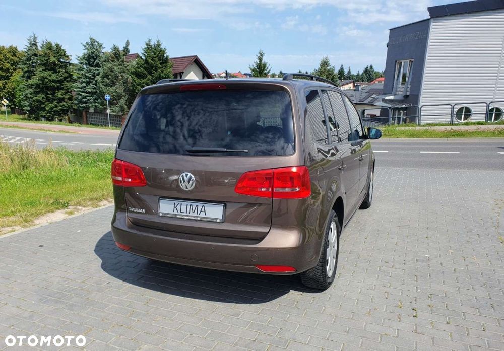 Volkswagen Touran - 6