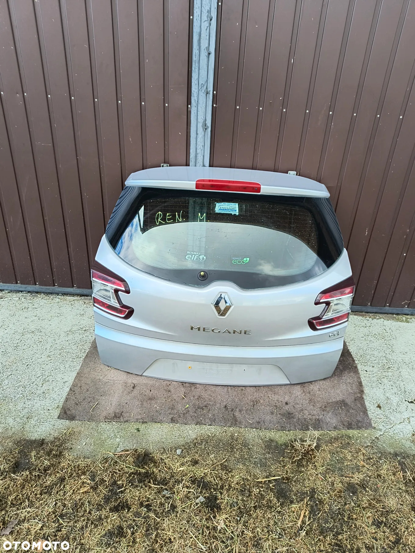Klapa Tył tylna bagażnika Renault Megane  III Kombi - 17