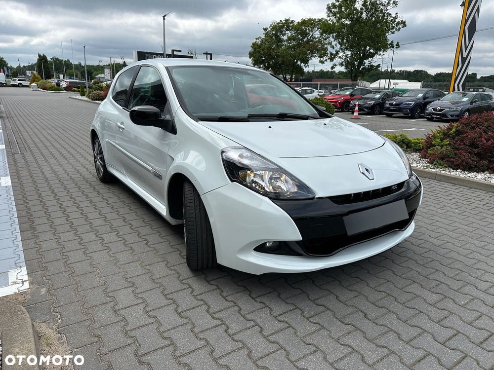 Renault Clio 2.0 16V Sport Euro5 - 2
