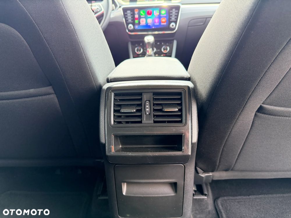 Skoda Superb - 16